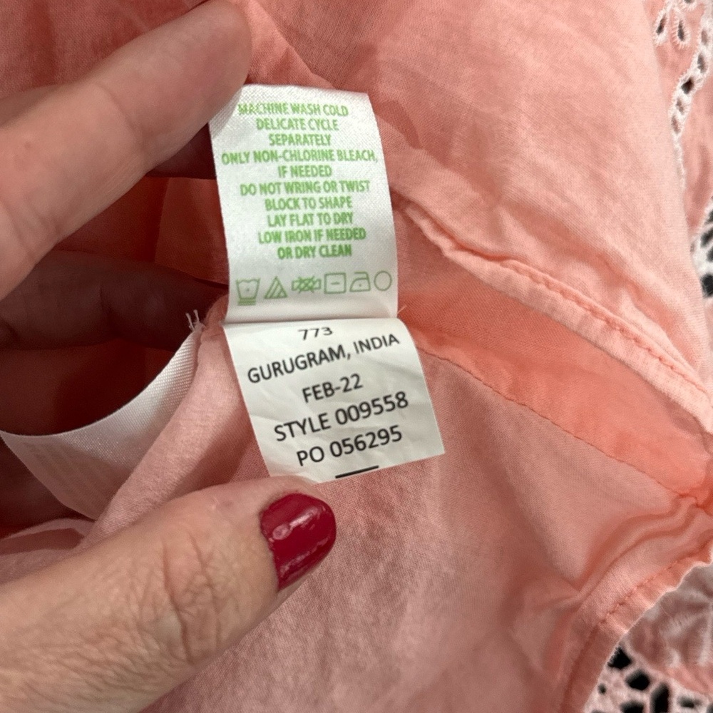 Lilly Pulitzer Keila Embroidered Eyelet Top in Peach Hyacinth Floral Size 12 - Picture 9 of 13